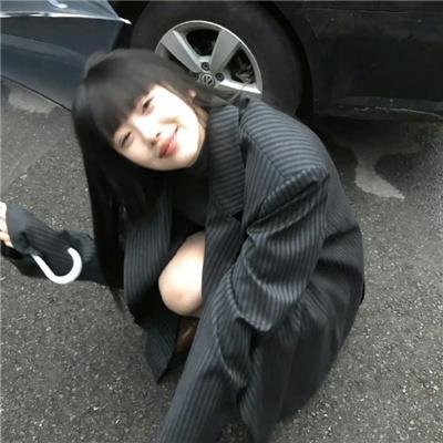 早上下班的女人